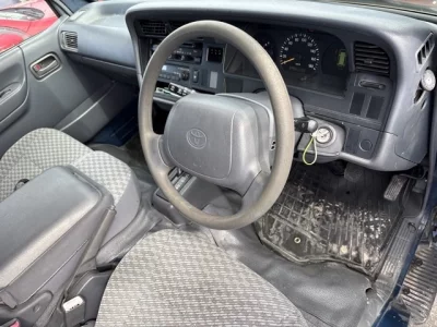 Toyota HIACE VAN  с аукциона в Японии
