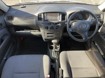 Toyota SUCCEED  с аукциона в Японии