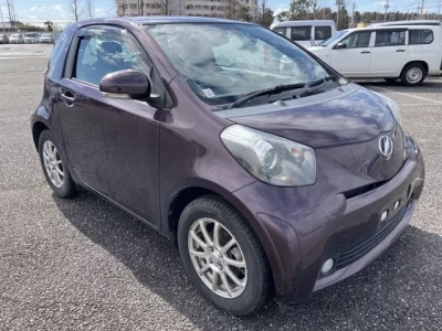 Toyota IQ