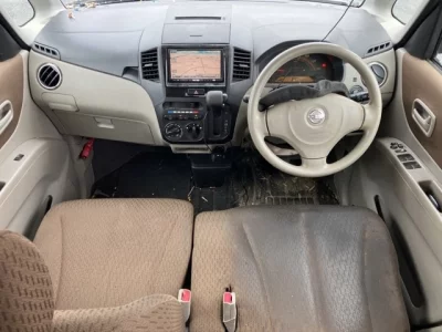 Nissan ROOX  с аукциона в Японии