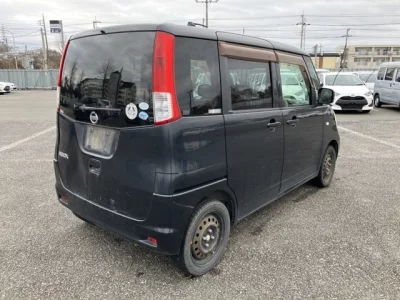 Nissan ROOX  с аукциона в Японии