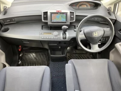 Honda FREED  с аукциона в Японии
