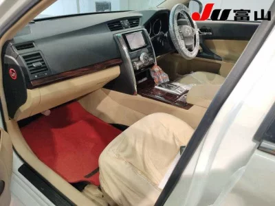 Toyota MARK X  с аукциона в Японии