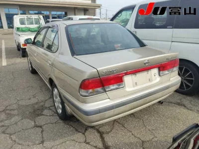 Nissan SUNNY