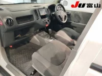 Nissan AD лот № 3012 оценка 3.5  с аукциона в Японии 2