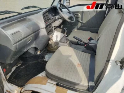 Suzuki CARRY TRUCK  с аукциона в Японии
