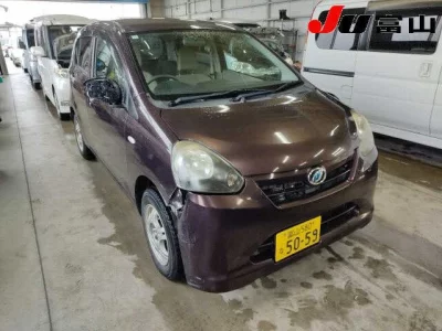 Daihatsu MIRA E S