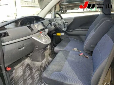 Daihatsu MOVE  с аукциона в Японии