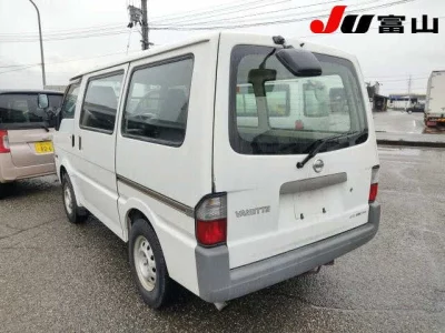 Nissan VANETTE VAN