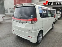 Suzuki SOLIO лот № 1036 оценка R  с аукциона в Японии 4