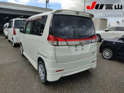 Suzuki SOLIO  с аукциона в Японии