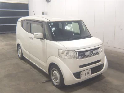 Honda N BOX SLASH
