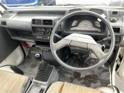 Mitsubishi MINICAB TRUCK  с аукциона в Японии
