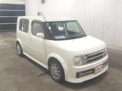 Nissan CUBE  с аукциона в Японии