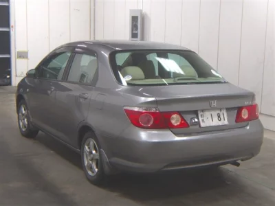 Honda FIT  с аукциона в Японии