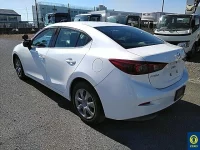 Mazda AXELA лот № 92 оценка 3.5  с аукциона в Японии 2