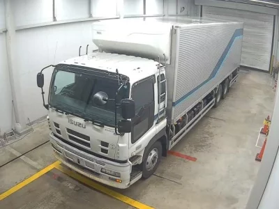 Isuzu TRUCK  с аукциона в Японии