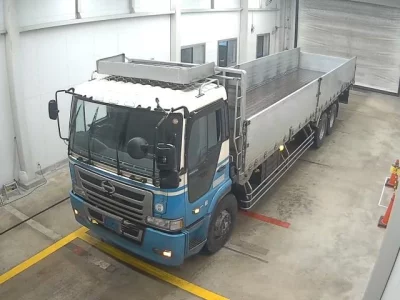 Hino TRUCK