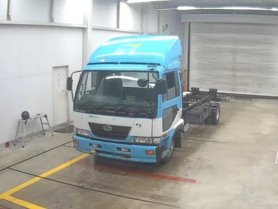 Nissan CONDOR  с аукциона в Японии