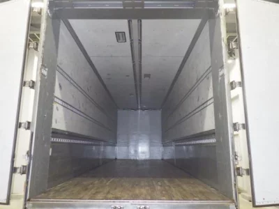 Isuzu TRUCK  с аукциона в Японии