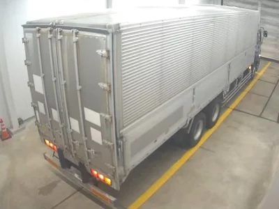 Isuzu TRUCK  с аукциона в Японии