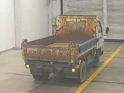 Mazda TITAN  с аукциона в Японии