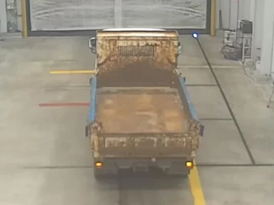 Mazda TITAN  с аукциона в Японии