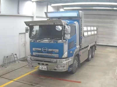Hino TRUCK