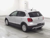 Volkswagen CROSS POLO лот № 2057 оценка 3.5  с аукциона в Японии 1