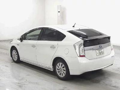 Toyota PRIUS PHV