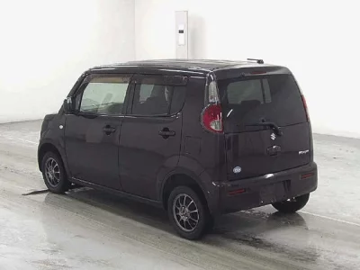 Suzuki MRWAGON