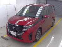 Nissan SERENA лот № 1008 оценка 5  с аукциона в Японии 2