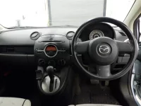 Mazda DEMIO лот № 7003 оценка 3  с аукциона в Японии 4