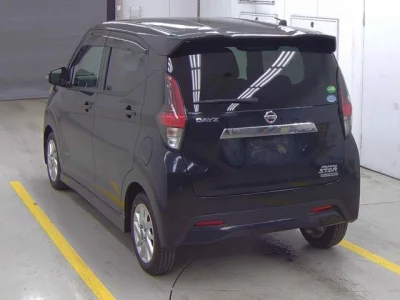 Nissan DAYZ  с аукциона в Японии
