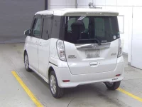 Nissan DAYZ ROOX лот № 3004 оценка 4  с аукциона в Японии 1