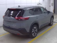 Nissan X-TRAIL лот № 2021 оценка 4  с аукциона в Японии 3