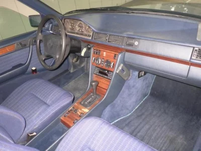 Mercedes-Benz E CLASS WAGON