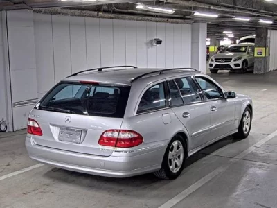 Mercedes-Benz E CLASS WAGON