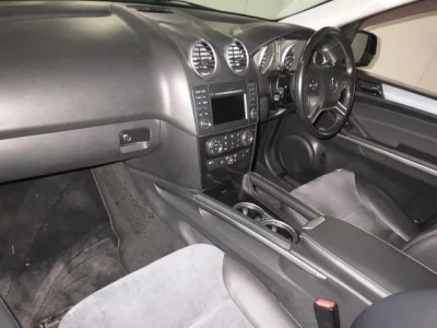 Mercedes-Benz ML CLASS