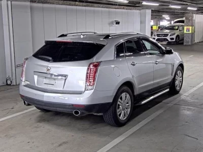 GM CADILLAC SRX