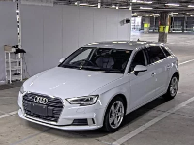 Audi A3  с аукциона в Японии