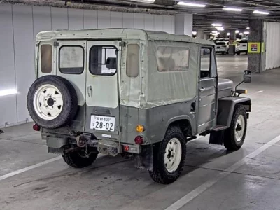 Mitsubishi JEEP