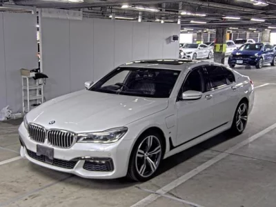 BMW 7-Series