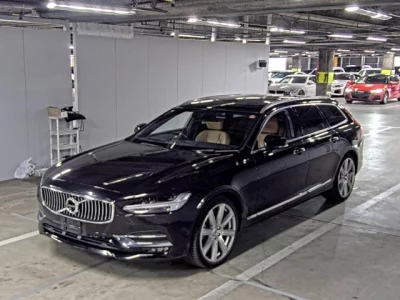 Volvo V90