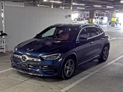 Mercedes-Benz GLA CLASS