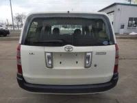 Toyota SUCCEED лот № 12178 оценка 3  с аукциона в Японии 3