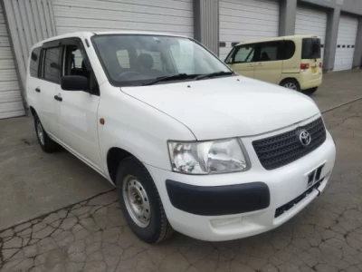 Toyota SUCCEED  с аукциона в Японии