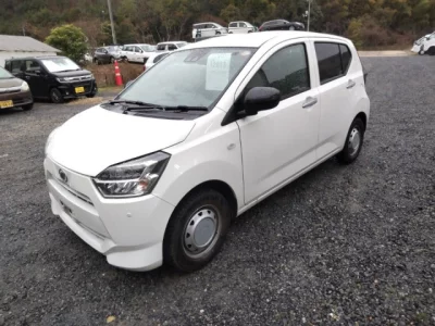 Daihatsu MIRA E S