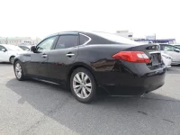 Nissan FUGA лот № 14937 оценка 3.5  с аукциона в Японии 4