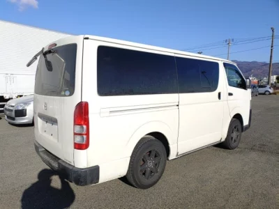 Mazda BONGO BRAWNY VAN